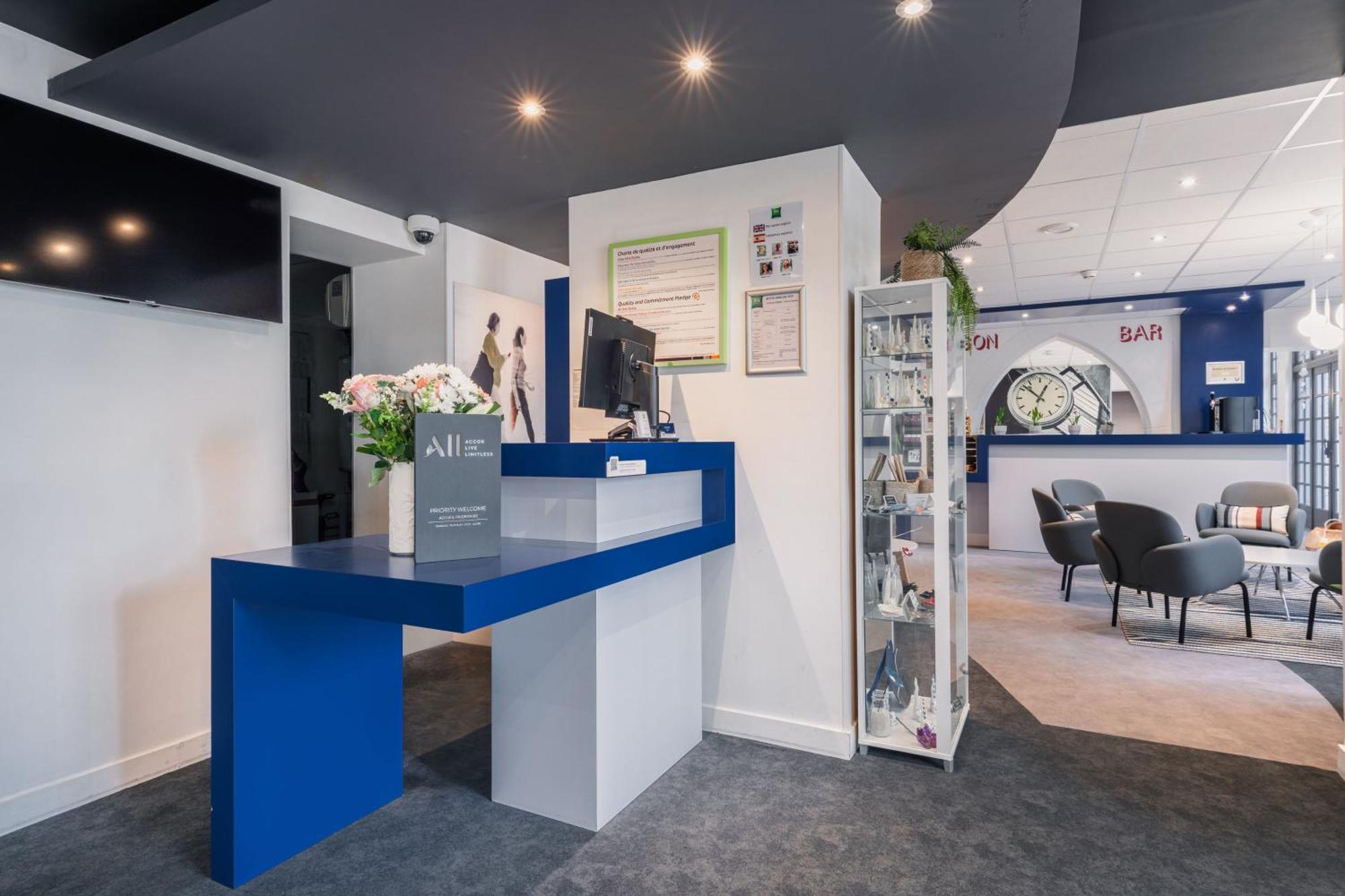 Ibis Styles Vannes Gare Centre Exterior photo